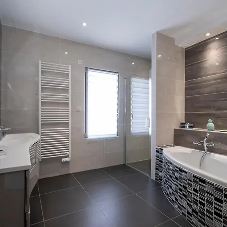 Superbe Maison De Famille Avec Piscine Chauffee Rivedoux-Plage