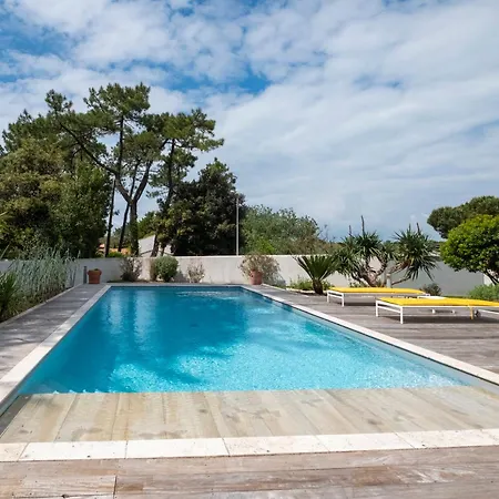 Superbe Maison De Famille Avec Piscine Chauffee Villa Rivedoux-Plage